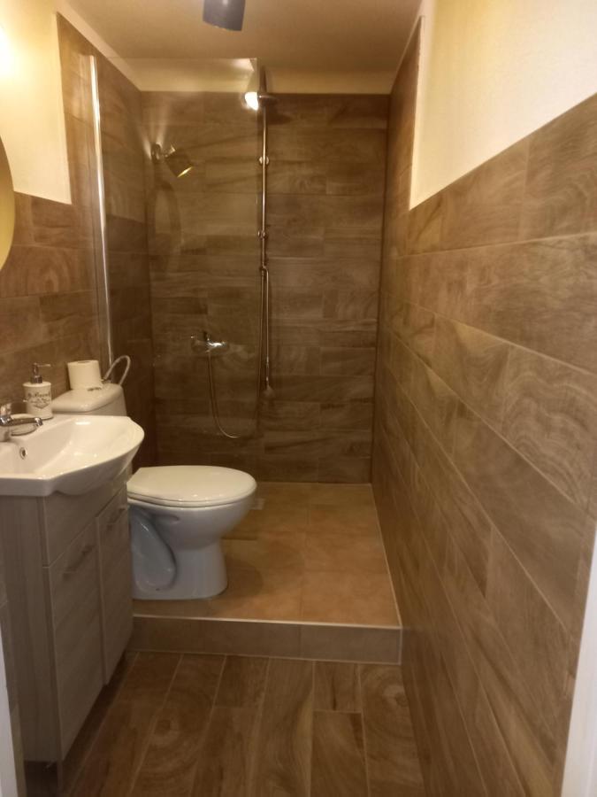 Liszt Ferenc Square Studio Apartment Budapest Bagian luar foto